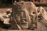 Originálna kamenná socha,Maska- kamenná socha